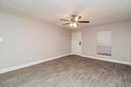 1428 Muse St, Fort Worth TX  76112-3420 exterior