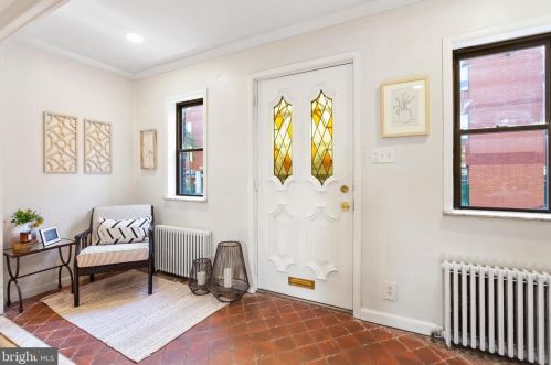 1410 16th St, Philadelphia PA  19146-4710 exterior