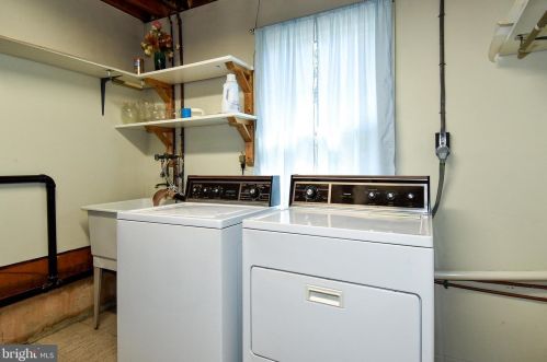 15037 Butterchurn Ln, Silver Spring MD 20905-5741 exterior