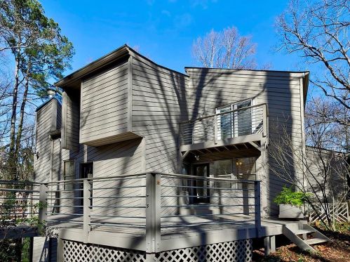 3238 Timber Bluff Ct, Marietta, GA 30062-4459