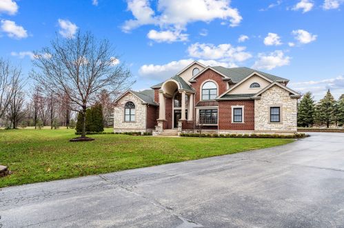 12924 Archer Ave, Lemont IL  60439-7431 exterior