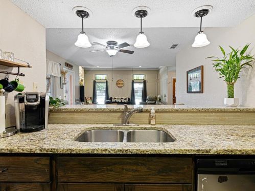 1110 Capitol Ct, Irving, TX 75060-6200
