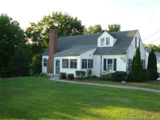 218 Williams St, Meriden, CT 06450-4515