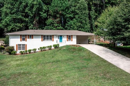 1701 Smithwood Dr, Marietta, GA 30062-2714