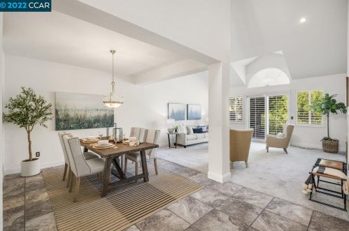 2065 Canyon Lakes Dr, San Ramon, CA 94582-4922
