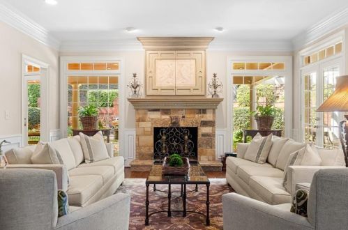 1805 Brandon Hall Dr, Atlanta GA  30350-3708 exterior