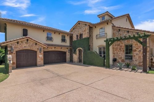 11401 Eagles Glen Dr, Austin, TX 78732-2088