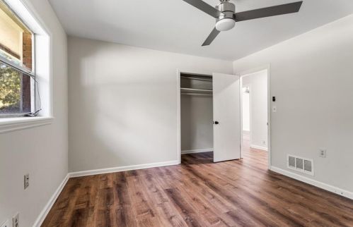 2985 Meadow Lark Dr, Atlanta GA  30344-4033 exterior