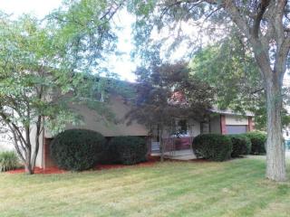 958 Brentford Dr, Columbus, OH 43220-5007