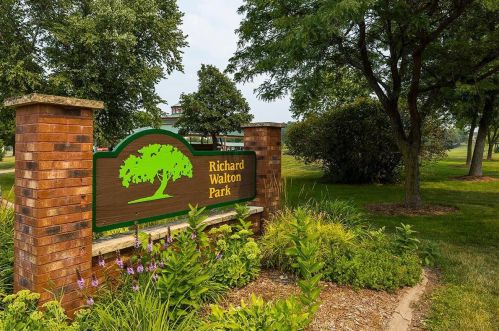 6383 13th St, Saint Paul MN  55128-5953 exterior