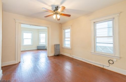 268 Pacific St, Paterson NJ  07503-2716 exterior