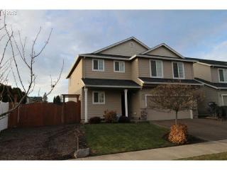1171 Country Ln, Woodburn, OR 97071-5667