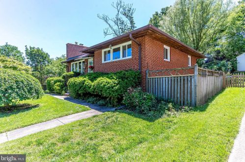 10408 Insley St, Silver Spring MD 20902-4936 exterior