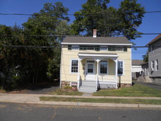 13 Franklin St, Millstone, NJ 08876-2908