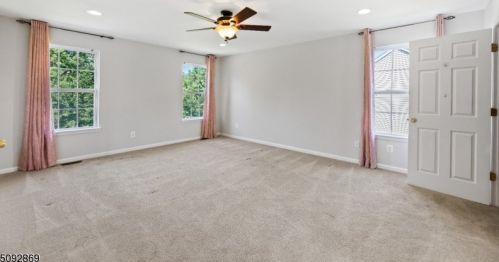 53 Winding Way, Princeton NJ  08540-8809 exterior