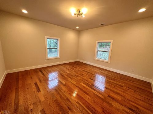 790 Knox Dr, Atlanta GA  30315-6810 exterior