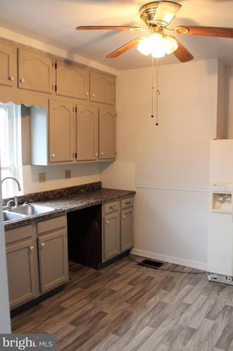 413 Baltimore St, Hanover PA 17331-3314 exterior