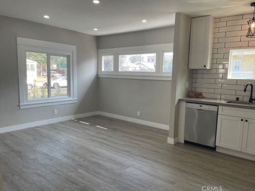 704 California Ave, Glendale CA  91203-3713 exterior