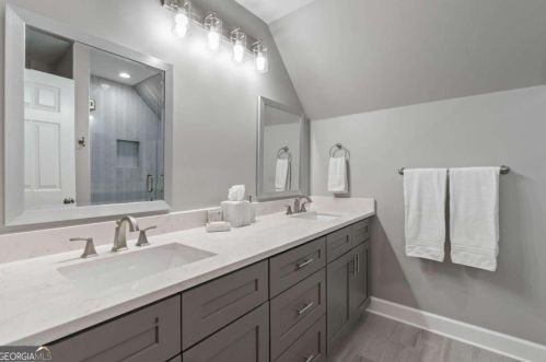 7660 Ball Mill Rd, Atlanta GA  30350-4406 exterior