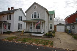 157 Pinckney St, Circleville OH  43113-1627 exterior