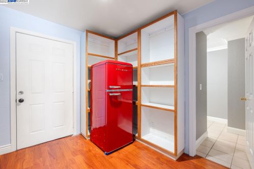36837 Elm St, Newark, CA 94560-2809