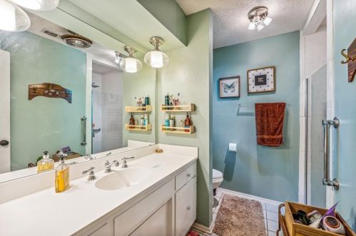 6424 Trl Lk Dr, Fort Worth TX  76133-1247 exterior