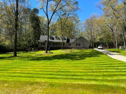 7 White Oak Dr, North Augusta, SC 29860-9635