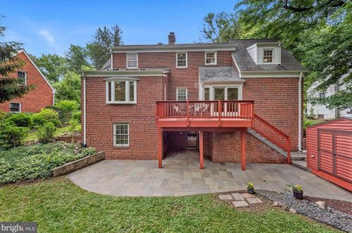 8024 Glenside Dr, Silver Spring MD 20912-7326 exterior