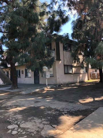 1058 Wallgreen St, Placentia, CA 92870-7079