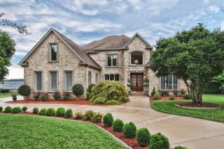 3554 Governors Island Dr, Denver, NC 28037-8442