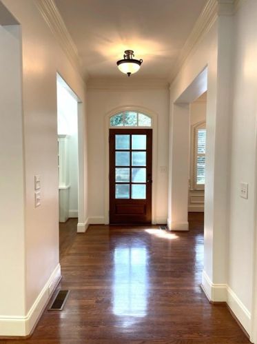 2588 Druid Hills Rd, Atlanta GA  30329-3244 exterior