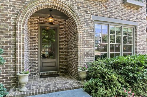 3330 Ashford Park Ct, Atlanta, GA 30319-2969