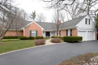 85 Estate Dr, Glencoe, IL 60022-1205