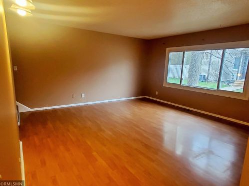 3472 Greenwood Ct, Saint Paul MN  55122-1330 exterior