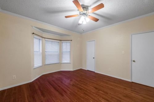 3257 Donnelly Cir, Fort Worth TX  76107-5440 exterior