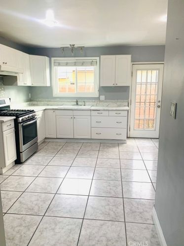 13707 Stanstead Ave, Norwalk, CA 90650-4414