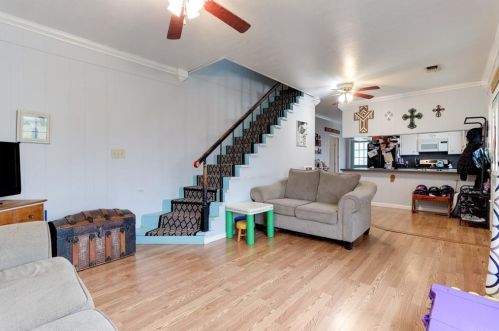 638 Fisher St, Bellvue, TX 77418-1210
