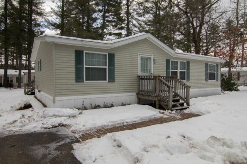 141 Michael Dr, Barrington, NH 03825-3611