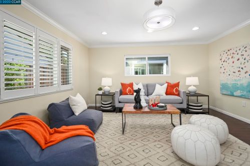 391 Maureen Ln, Concord CA  94523-2136 exterior