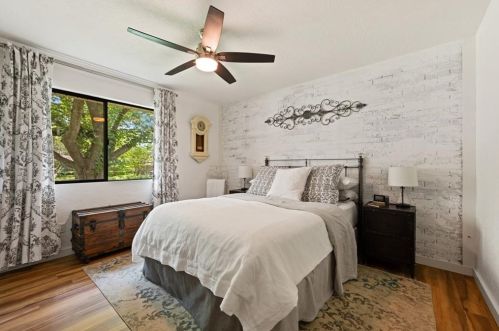 12402 Burlywood Trl, Austin TX  78750-1105 exterior