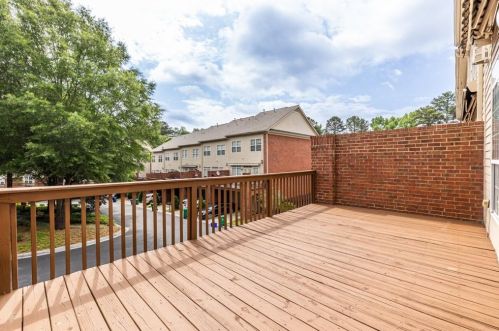 3528 Henderson Reserve, Atlanta GA  30341-6055 exterior