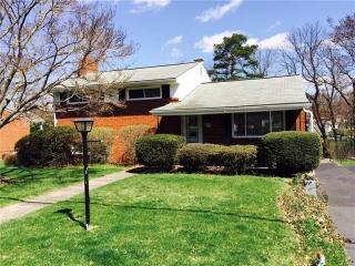 507 Bloomfield Dr, Greensburg, PA 15601-6016