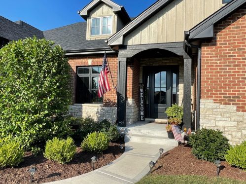 12871 Mayfair Dr, Lemont, IL 60439-4685