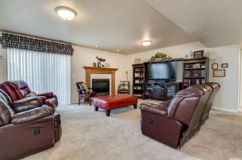 889 4100, Ogden UT  84404-9637 exterior