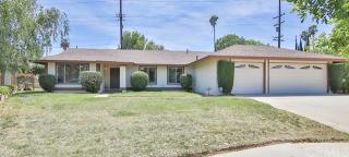 260 Fallbrook Ct, Redlands, CA 92373-5002