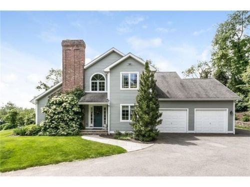 19 Louis Rd, Middlefield, CT 06455-1108