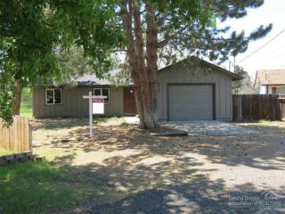 411 32nd Ct, Eagle Crest, OR 97756-8815