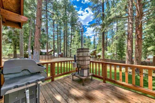 14575 Donnington Ln, Truckee CA  96161-2200 exterior