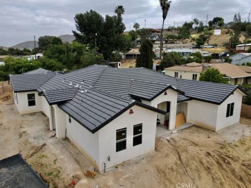 6735 36th St, Riverside CA  92509-1413 exterior