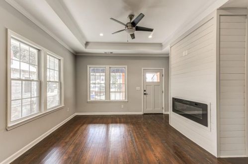 1089 Mayson Turner Rd, Atlanta, GA 30314-2854